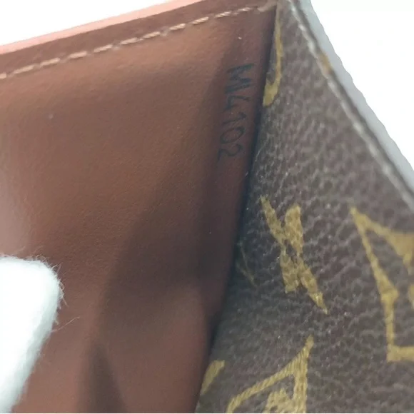 Louis Vuitton LV Helene Monogram canvas - Picture 8 of 9